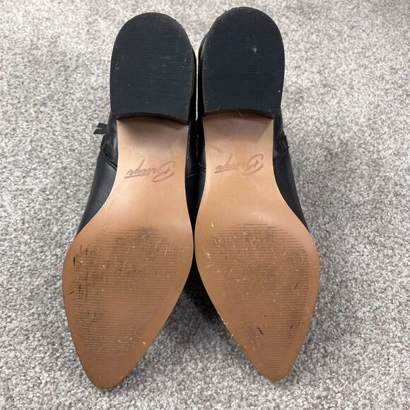 Black Leather Bettye Muller Booties size 7.5 - Picture 3 of 9